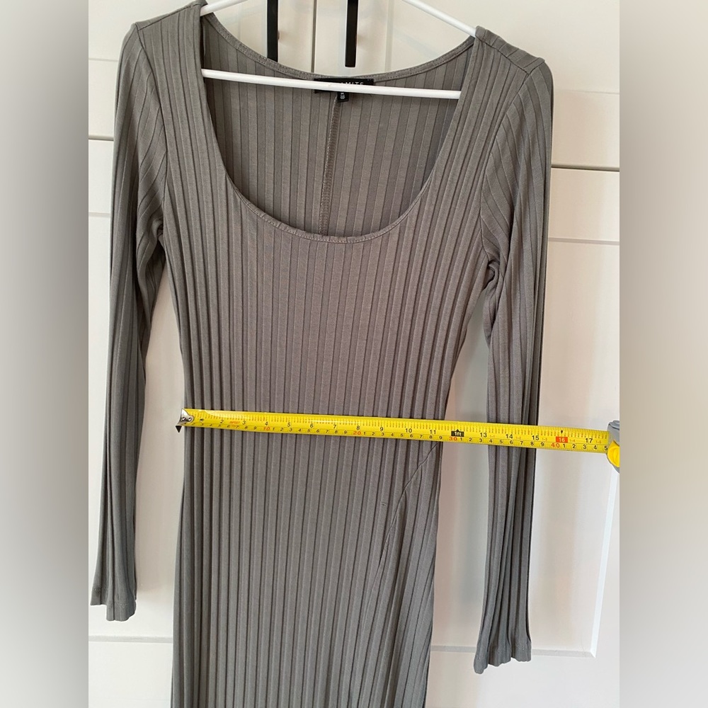 BUNDLE & SAVE! Ribbed sweater dress - Dynamite size medium - Picture 7 of 8